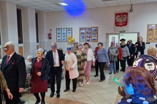 BAL KARNAWAŁOWY SENIORÓW 5