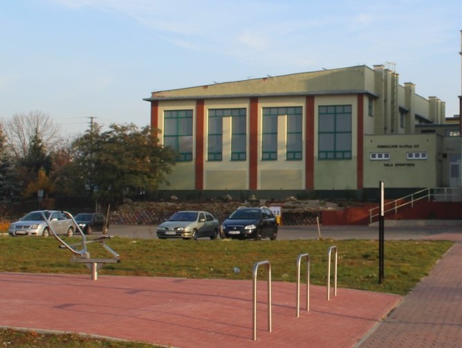 Hala sportowa w Żarnowie